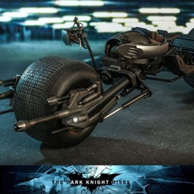 Bat-Pod Batman The Dark Knight Rises Movie Masterpiece 1/6 Action Figure by Hot Toys